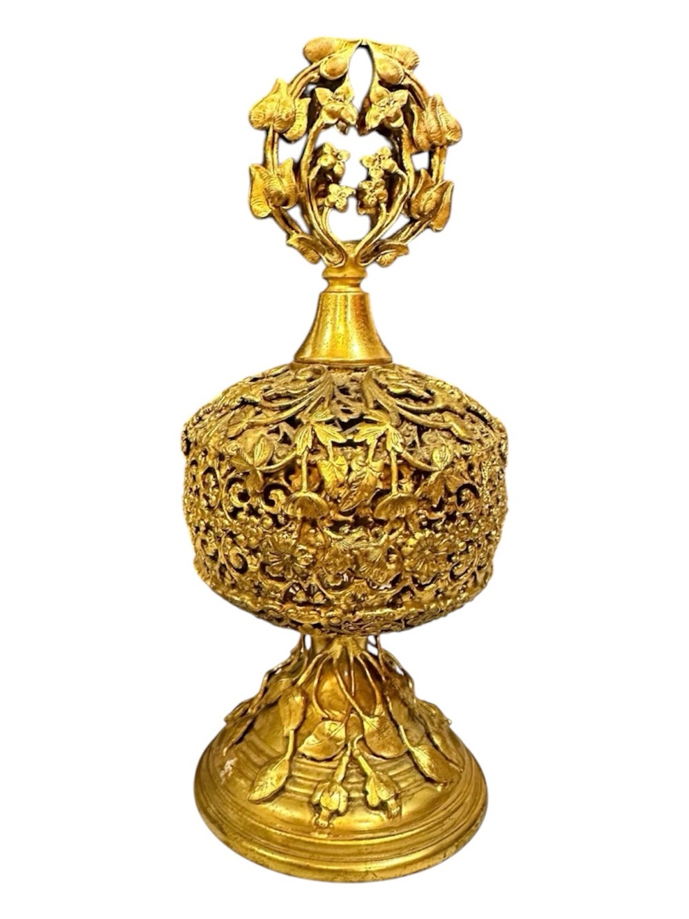 Antique Apollo Gold Ormolu
Filigree Perfume Bottle & Dauber